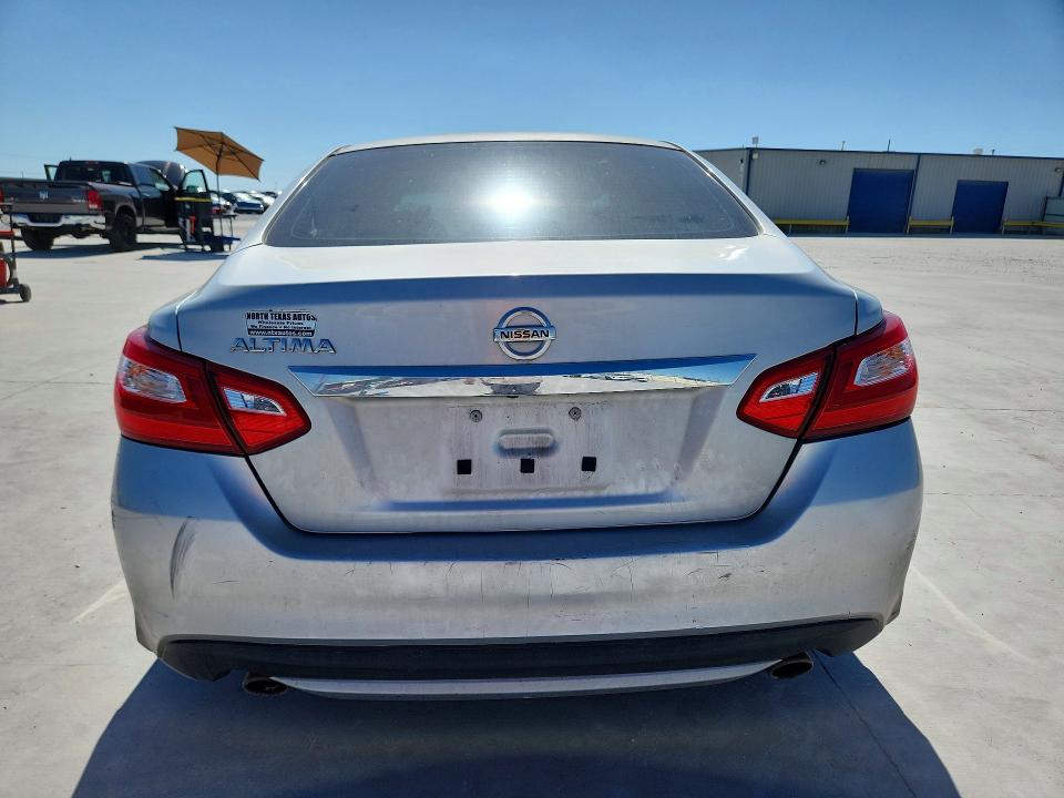55642236 :رقم المزاد ، 1N4AL3AP5HN308567 vin ، 2017 Nissan Altima مزاد بيع
