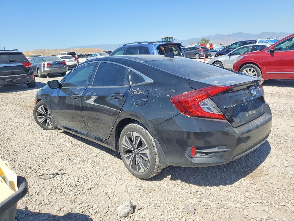 Продажа на аукционе авто 2017 Honda Civic, vin: 19XFC1F78HE009401, номер лота: 55650416