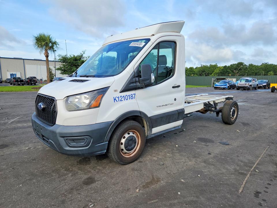 55569486 :رقم المزاد ، 1FDBW5Z83MKA84303 vin ، 2021 Ford Transit مزاد بيع