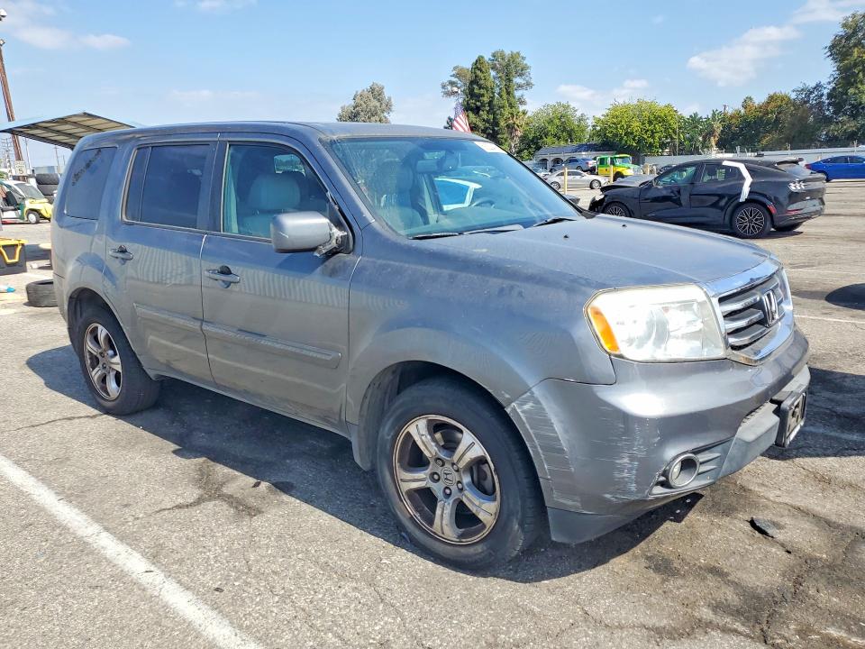 59228436 :رقم المزاد ، 5FNYF3H54DB036705 vin ، 2013 Honda Pilot مزاد بيع