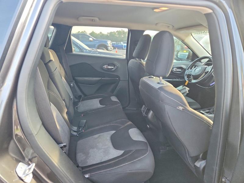 2014 Jeep Cherokee მანქანა იყიდება აუქციონზე, vin: 1C4PJLCB1EW299495, აუქციონის ნომერი: 58958066