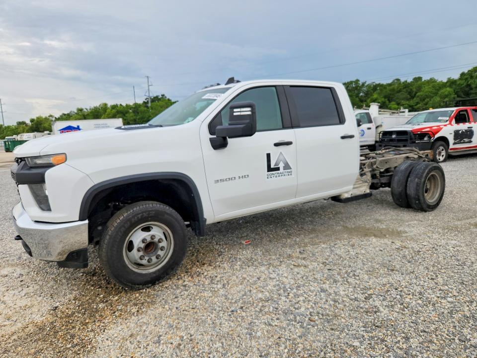 Auction sale of the 2021 Chevrolet Silverado, vin: 1GB4WREY4MF199631, lot number: 55323846