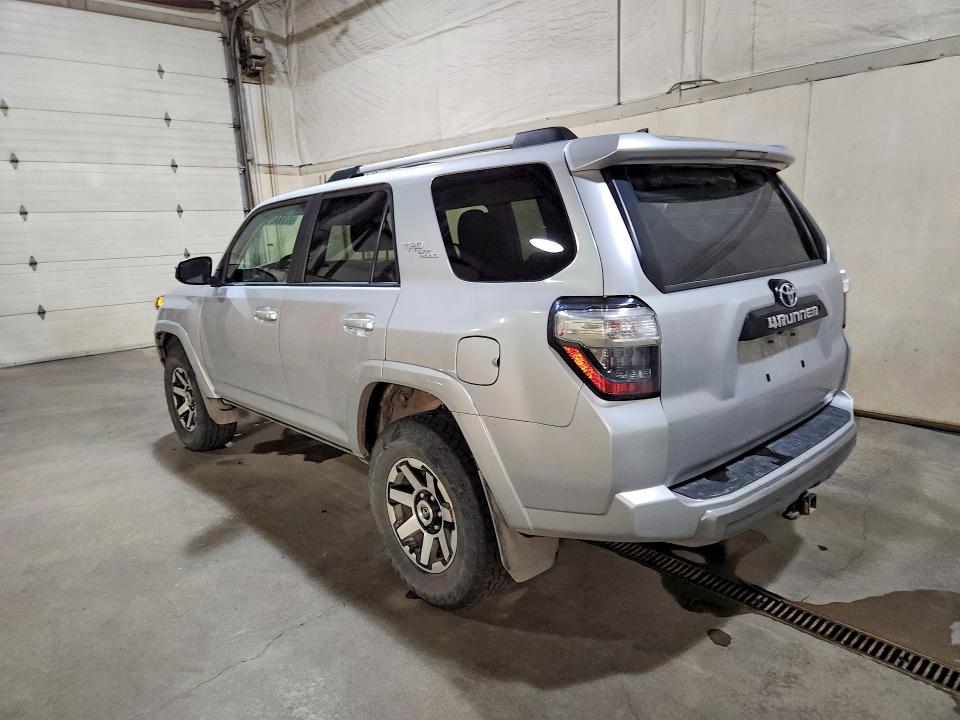 Продажа на аукционе авто 2018 Toyota 4runner, vin: JTEBU5JR4J5604237, номер лота: 59111846