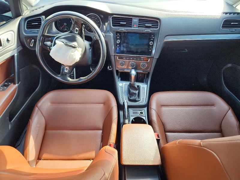58403946 :رقم المزاد ، 3VWH17AU9JM755167 vin ، 2018 Volkswagen Golf Alltrack مزاد بيع