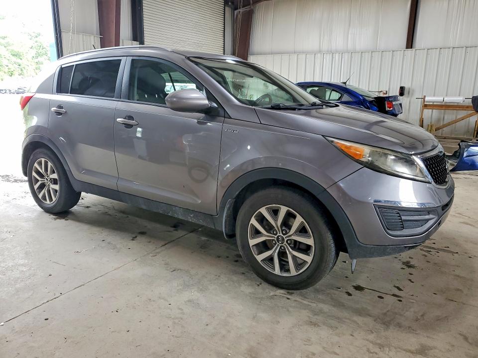 58812926 :رقم المزاد ، KNDPBCAC2G7876900 vin ، 2016 Kia Sportage مزاد بيع