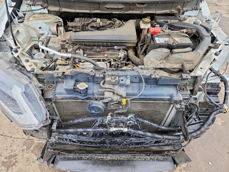 56634356 :رقم المزاد ، KNMAT2MV3HP588377 vin ، 2017 Nissan Rogue مزاد بيع