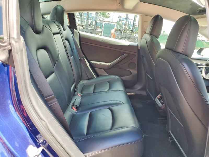 58896796 :رقم المزاد ، 5YJ3E1EA4NF371824 vin ، 2022 Tesla Model 3 مزاد بيع