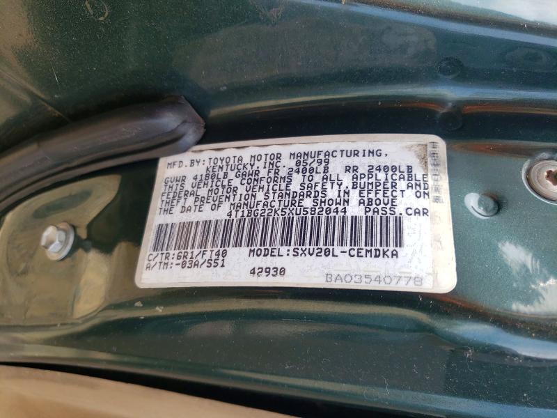 57560176 :رقم المزاد ، 4T1BG22K5XU582044 vin ، 1999 Toyota Camry مزاد بيع