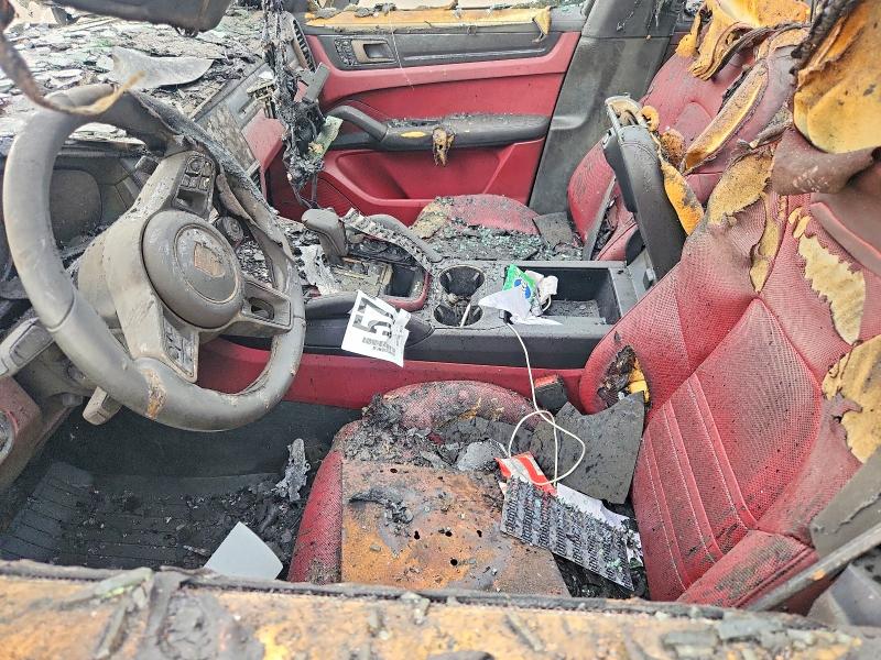 57213426 :رقم المزاد ، WP1AA2AY9KDA02924 vin ، 2019 Porsche Cayene مزاد بيع