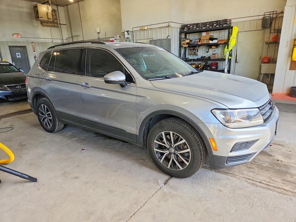 Продаж на аукціоні авто 2019 Volkswagen Tiguan, vin: 3VV2B7AX9KM112188, номер лоту: 55423956