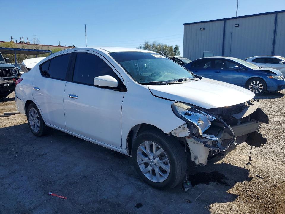 2018 Nissan Versa მანქანა იყიდება აუქციონზე, vin: 3N1CN7AP9JL877967, აუქციონის ნომერი: 58932086