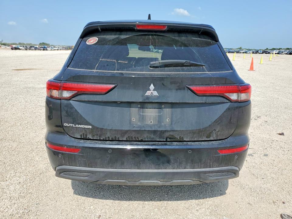58703896 :رقم المزاد ، JA4J3TA85NZ015737 vin ، 2022 Mitsubishi Outlander مزاد بيع