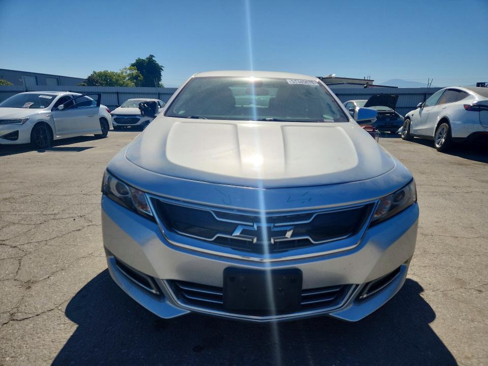2019 Chevrolet Impala მანქანა იყიდება აუქციონზე, vin: 1G1105S38KU141184, აუქციონის ნომერი: 57340676