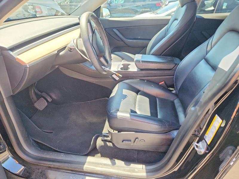 55674156 :رقم المزاد ، 5YJYGDEE3MF196078 vin ، 2021 Tesla Model Y مزاد بيع