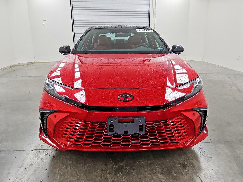 2026 Toyota Camry მანქანა იყიდება აუქციონზე, vin: 4T1DBADK8TU040297, აუქციონის ნომერი: 55952776