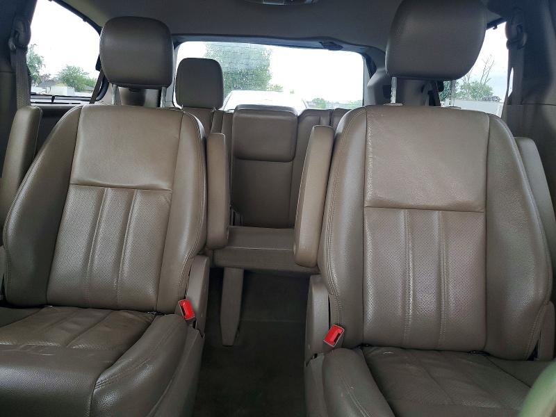 2012 Chrysler Town & Country მანქანა იყიდება აუქციონზე, vin: 2C4RC1CGXCR135588, აუქციონის ნომერი: 58204006