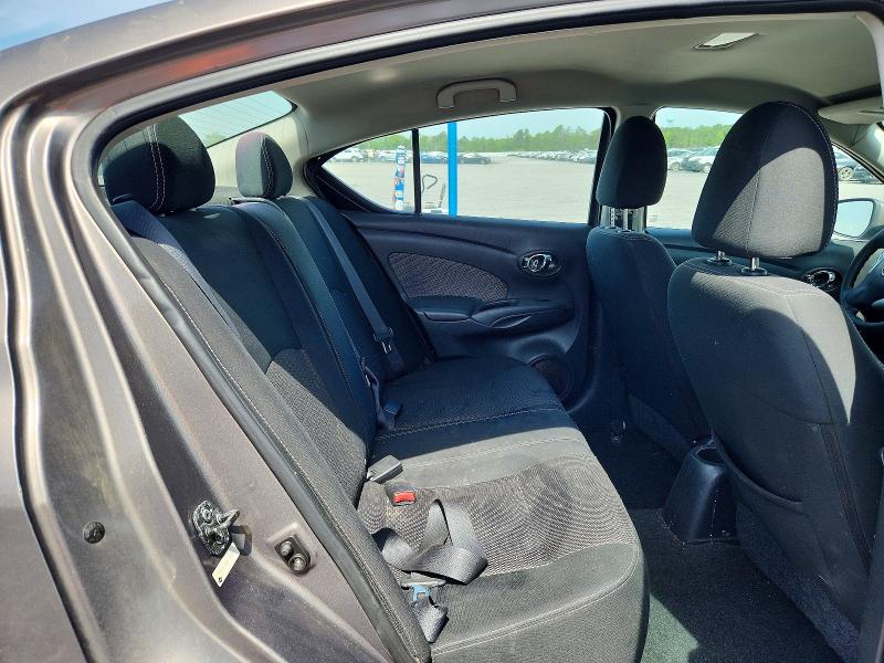 55144946 :رقم المزاد ، 3N1CN7AP6FL800805 vin ، 2015 Nissan Versa مزاد بيع