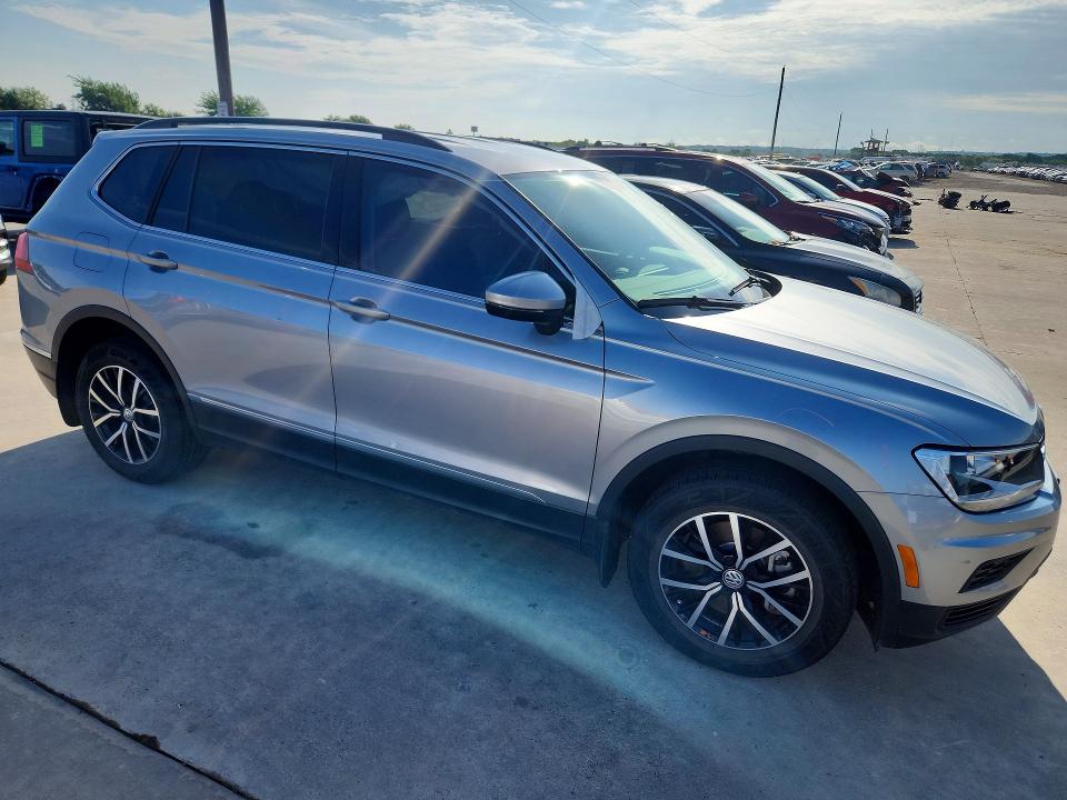 Продажа на аукционе авто 2021 Volkswagen Tiguan, vin: 3VV3B7AXXMM066510, номер лота: 56031706