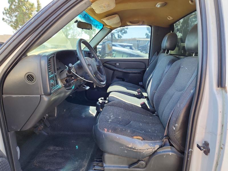 2003 Chevrolet Silverado მანქანა იყიდება აუქციონზე, vin: 1GBJC34U03E228277, აუქციონის ნომერი: 55806536