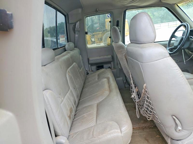 55568216 :رقم المزاد ، 2GTEK19R8W1524727 vin ، 1998 Gmc Sierra مزاد بيع