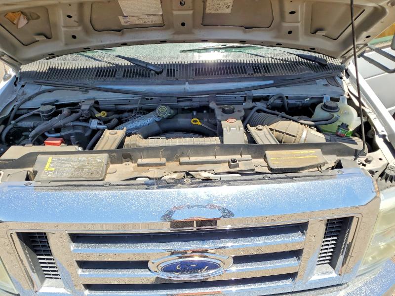 55449606 :رقم المزاد ، 1FDFE45P89DA90086 vin ، 2009 Ford Econoline مزاد بيع