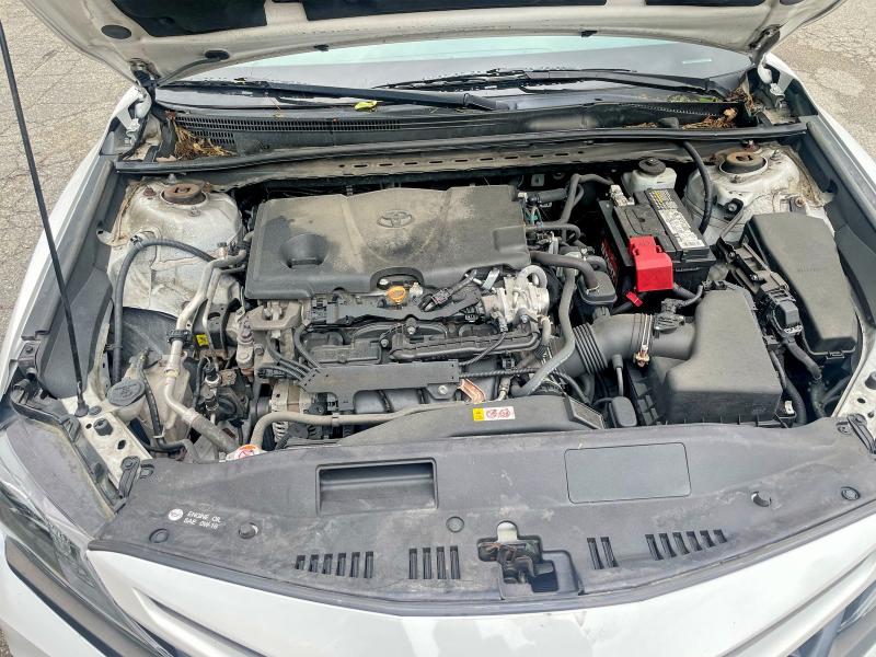 59005666 :رقم المزاد ، 4T1G11AK6MU5588 vin ، 2021 Toyota Camry مزاد بيع