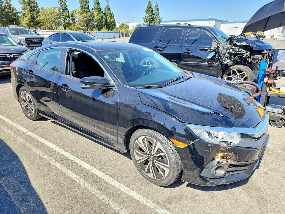 Продаж на аукціоні авто 2017 Honda Civic, vin: 2HGFC1F33HH638518, номер лоту: 55838446