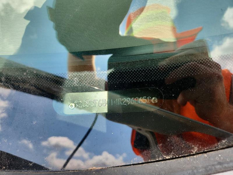 Продажа на аукционе авто 2004 Chrysler Pacifica, vin: 2C8GF68414R296065, номер лота: 55189906