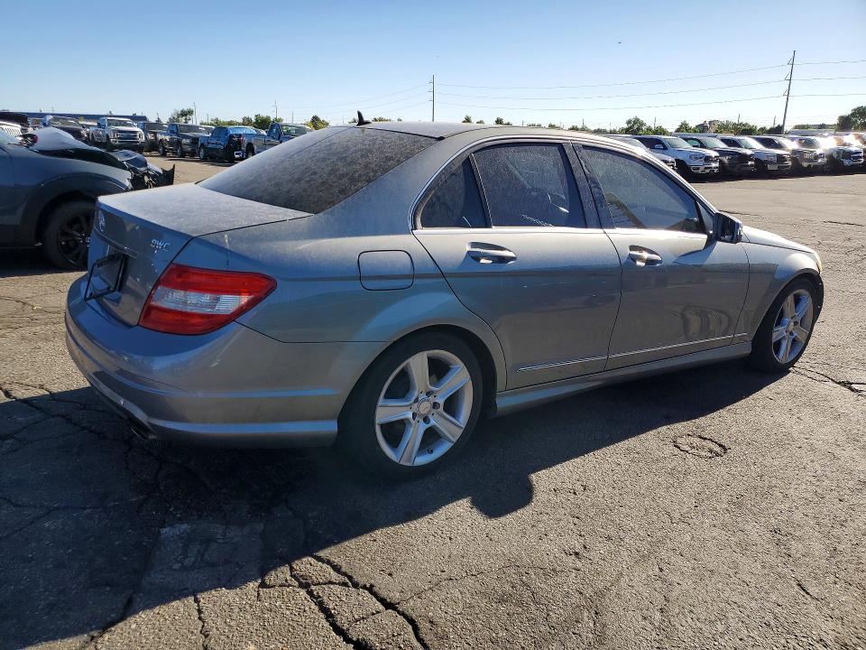 57063196 :رقم المزاد ، WDDGF5EB7AF361573 vin ، 2010 Mercedes-benz C مزاد بيع