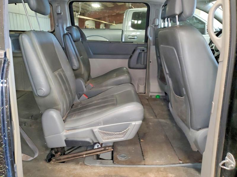 Продажа на аукционе авто 2010 Chrysler Town & Country, vin: 2A4RR5D15AR427480, номер лота: 55278326