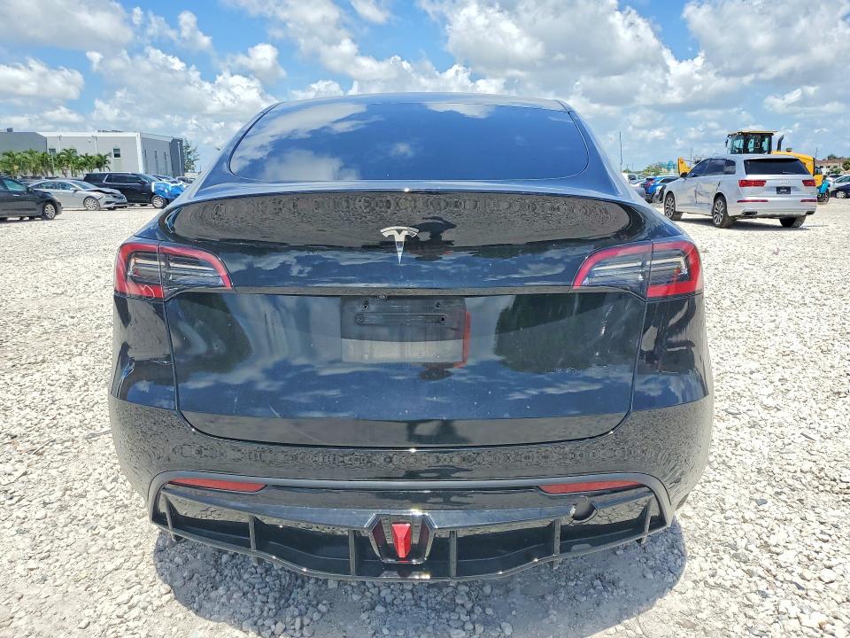 Продаж на аукціоні авто 2022 Tesla Model Y, vin: 7SAYGDEE1NF323379, номер лоту: 56459016