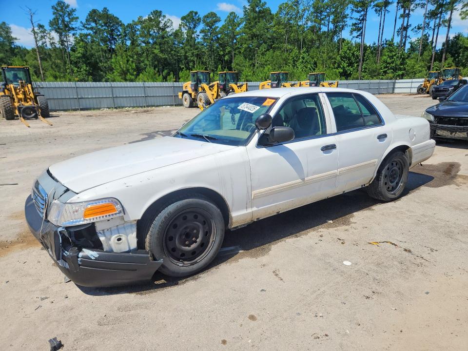 Aukcja sprzedaży 2011 Ford Crown Victoria, vin: 2FABP7BV1BX101998, numer aukcji: 57544026