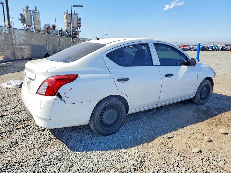 57329326 :رقم المزاد ، 3N1CN7AP7GL833068 vin ، 2016 Nissan Versa مزاد بيع
