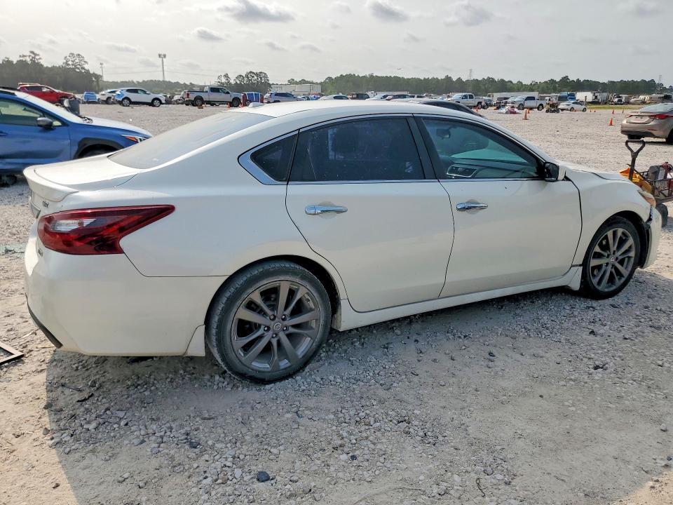 Aukcja sprzedaży 2018 Nissan Altima, vin: 1N4AL3AP6JC298116, numer aukcji: 58781996