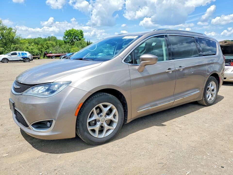 2017 Chrysler Pacifica მანქანა იყიდება აუქციონზე, vin: 2C4RC1EG4HR669772, აუქციონის ნომერი: 57813396