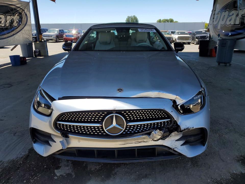 58580496 :رقم المزاد ، W1K1K5JBXMF169771 vin ، 2021 Mercedes-benz E مزاد بيع