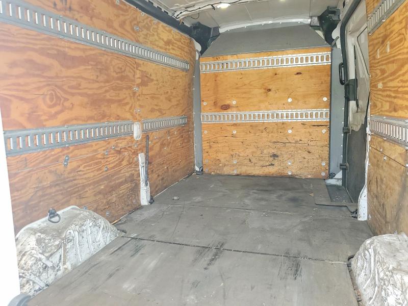 57210166 :رقم المزاد ، 1FTYE1C89LKA17335 vin ، 2020 Ford Transit مزاد بيع