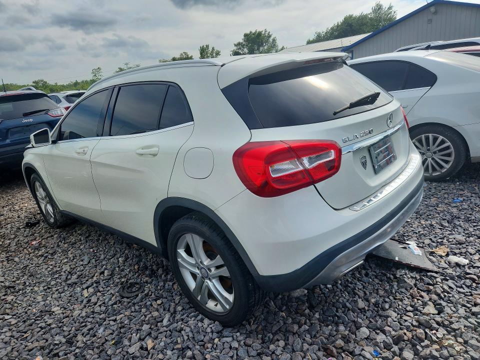 59122826 :رقم المزاد ، WDCTG4EB4FJ169977 vin ، 2015 Mercedes-benz Gla مزاد بيع