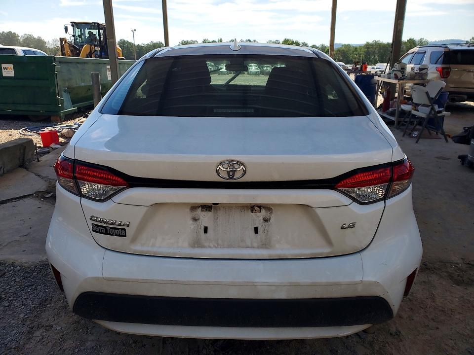 58300296 :رقم المزاد ، 5YFEPMAE9MP268866 vin ، 2021 Toyota Corolla مزاد بيع