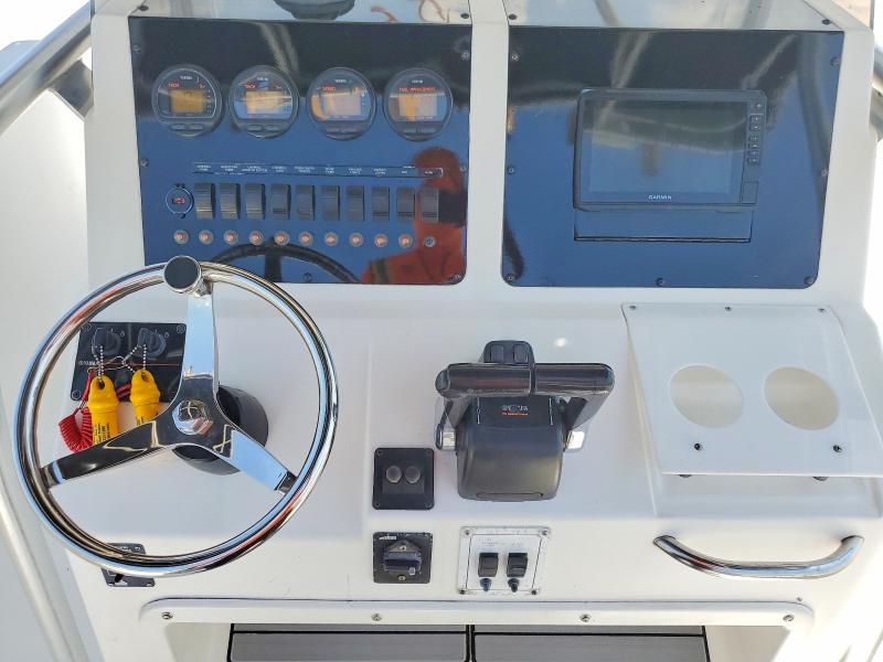 1997 Century Boat მანქანა იყიდება აუქციონზე, vin: CEB00360J697, აუქციონის ნომერი: 59368206