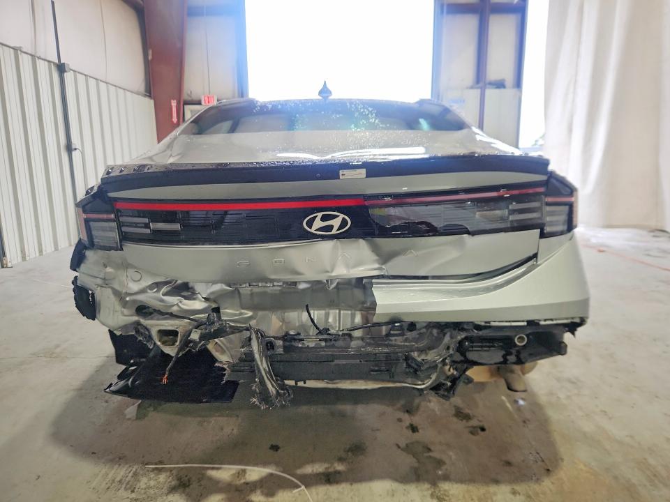 2025 Hyundai Sonata მანქანა იყიდება აუქციონზე, vin: KMHL64JA5SA454814, აუქციონის ნომერი: 55875796