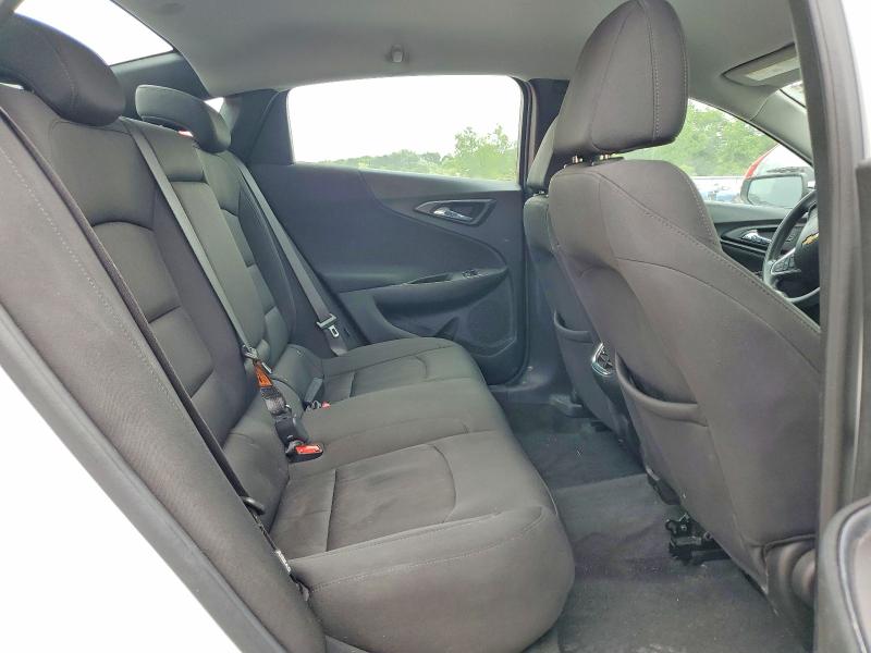 Продажа на аукционе авто 2020 Chevrolet Malibu, vin: 1G1ZD5STXLF070700, номер лота: 57391456