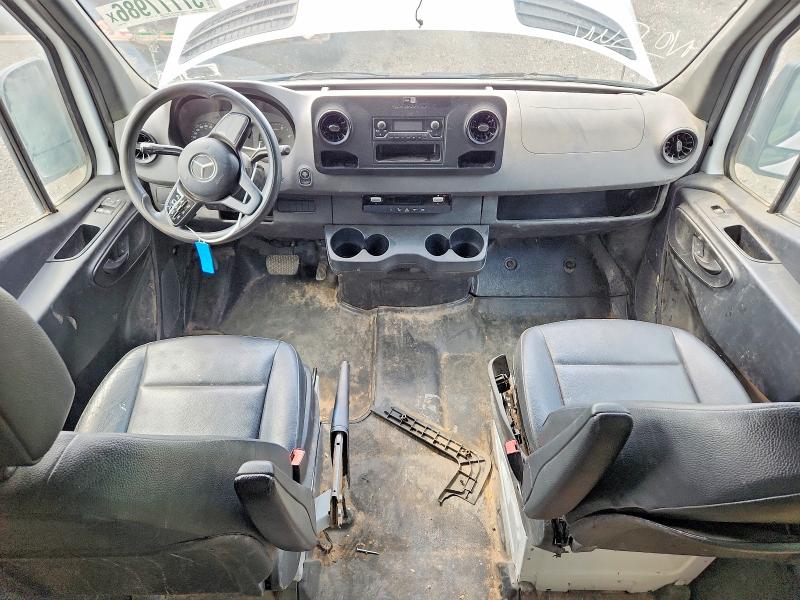 57777986 :رقم المزاد ، W1Y4EBHY4NT086696 vin ، 2022 Mercedes-benz Sprinter مزاد بيع