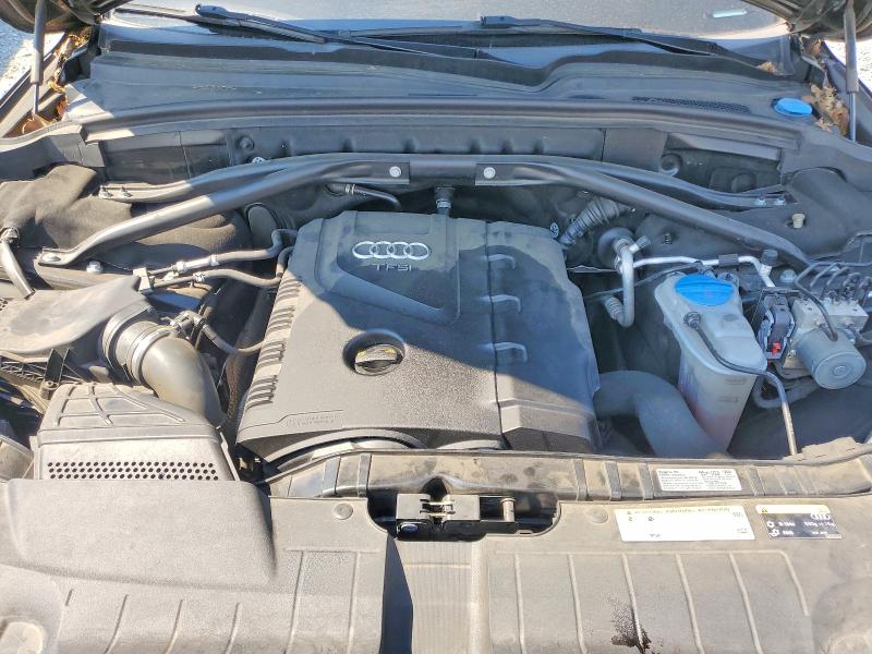 57958006 :رقم المزاد ، WA1CFAFP7EA129600 vin ، 2014 Audi Q5 مزاد بيع