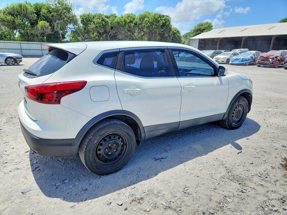 Auction sale of the 2018 Nissan Rogue Sport, vin: JN1BJ1CPXJW160490, lot number: 59397286