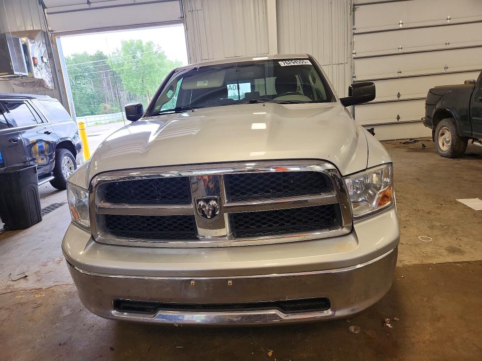 76294555 :رقم المزاد ، 1D7RV1GT1BS643792 vin ، 2011 Dodge Ram 1500 مزاد بيع