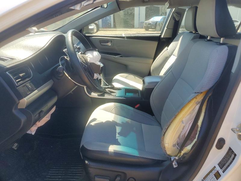 57522806 :رقم المزاد ، 4T1BF1FK8HU450968 vin ، 2017 Toyota Camry مزاد بيع