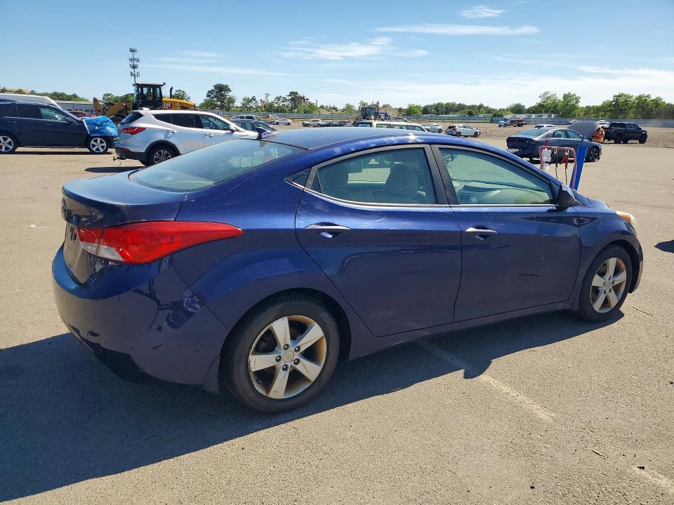 2013 Hyundai Elantra მანქანა იყიდება აუქციონზე, vin: 5NPDH4AE4DH303853, აუქციონის ნომერი: 56743976