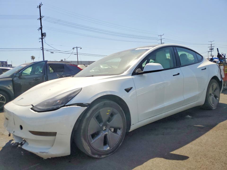 Auction sale of the 2022 Tesla Model 3, vin: 5YJ3E1EA2NF336523, lot number: 56983226