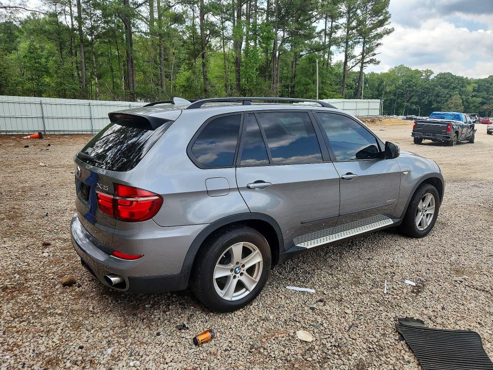 Продажа на аукционе авто 2012 Bmw X5, vin: 5UXZW0C52CL670910, номер лота: 57322056